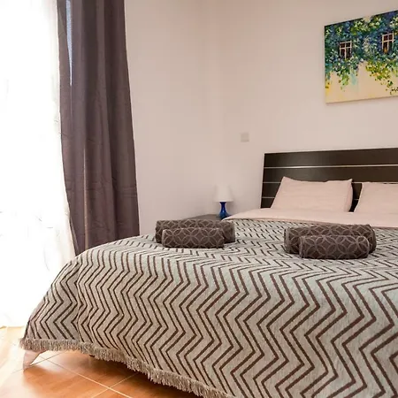 Dafni 14 Villa *